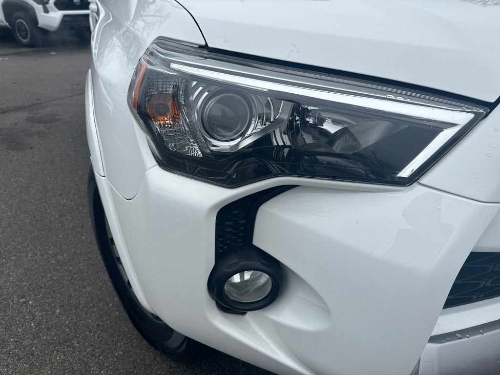 Used 2019 Toyota 4Runner TRD Off-Road image 35