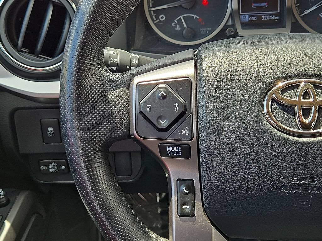 Used 2023 Toyota Tacoma SR5 RWD image 18