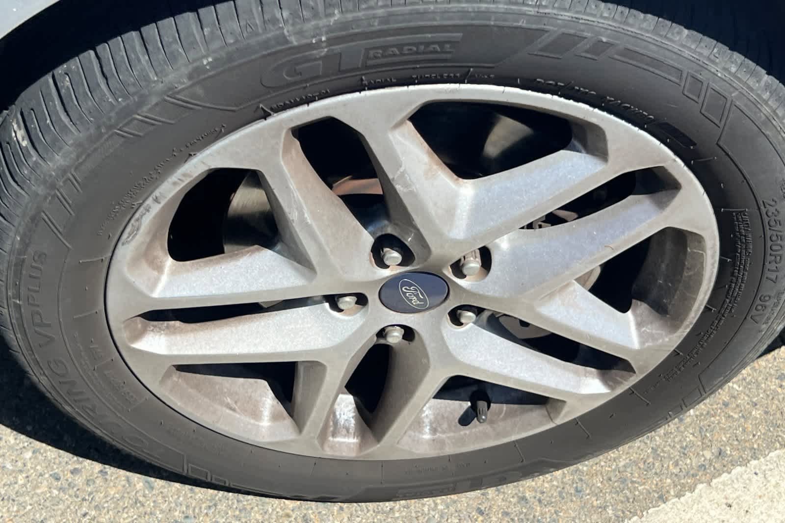 Used 2016 Ford Fusion SE FWD image 15
