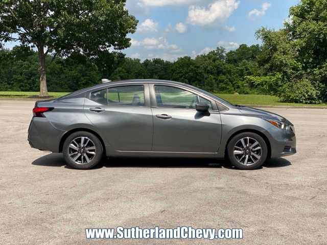 Used 2021 Nissan Versa SV FWD image 8