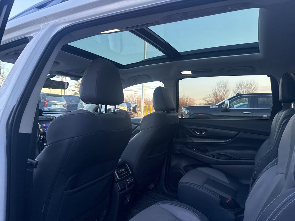 Used 2022 Subaru Ascent Onyx Edition image 14