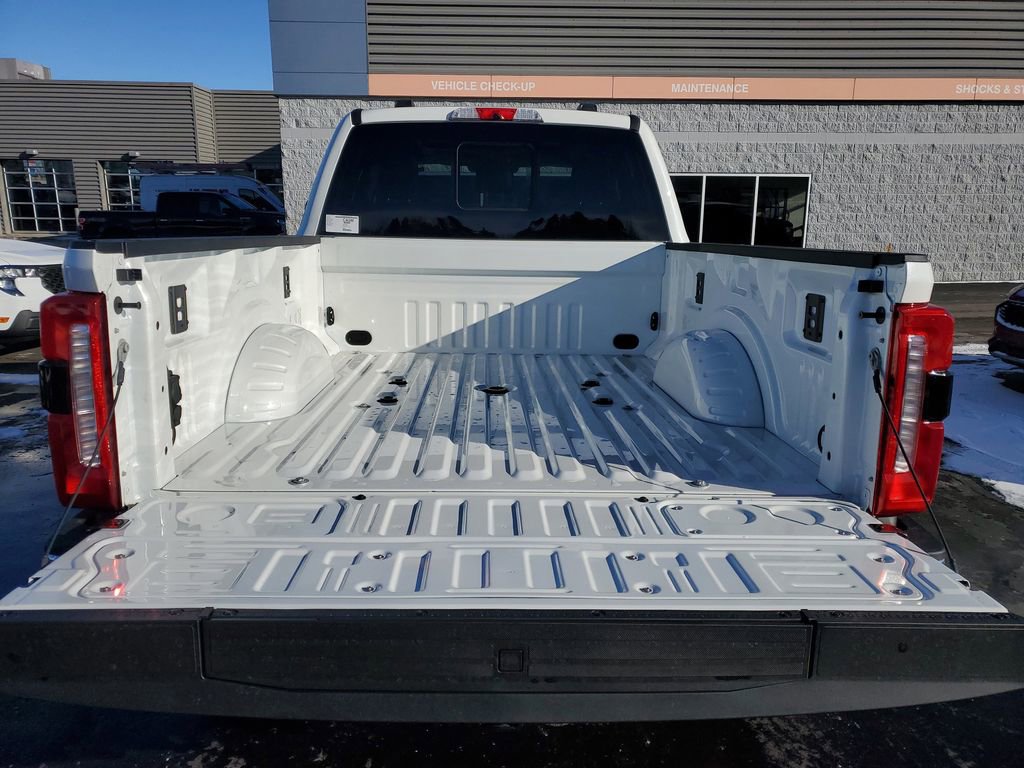 New 2026 Ford F250 Lariat w/ Lariat Premium Package image 34