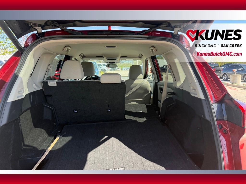 Used 2025 Nissan Rogue SV AWD/4WD image 7