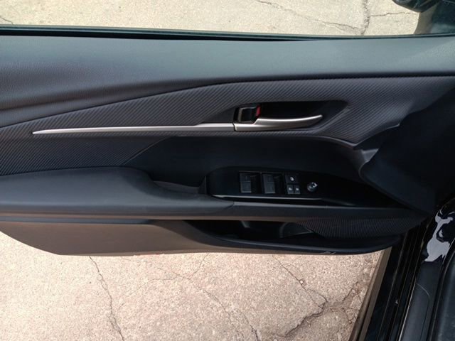 Used 2025 Toyota Camry SE image 25