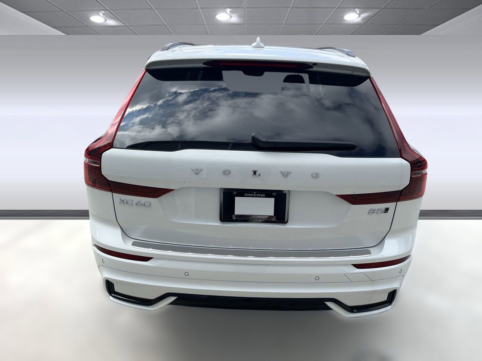 New 2026 Volvo XC60 B5 Plus w/ Protection Package Premier image 10