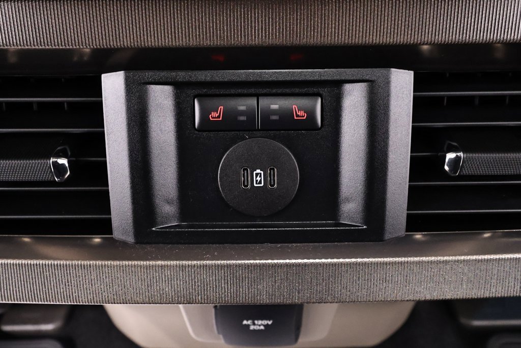 Certified 2026 Ford F350 Platinum w/ Platinum Plus Package image 17