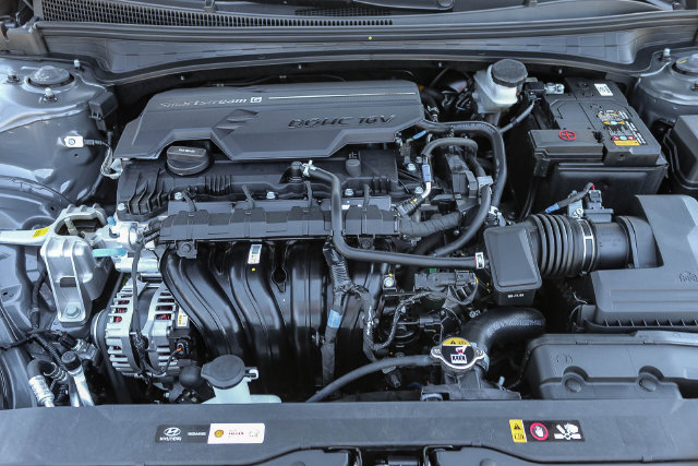 Certified 2026 Hyundai Elantra Sport FWD image 33