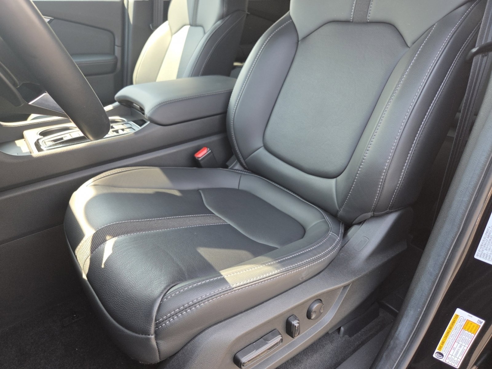 Certified 2025 Honda Pilot EX-L image 26