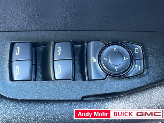 Used 2025 Chevrolet Blazer LT w/ Convenience Package FWD image 21