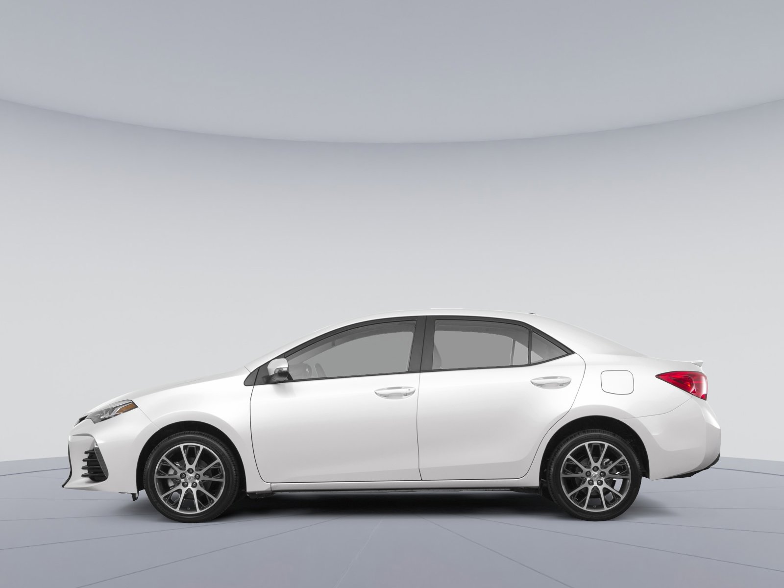 Used 2017 Toyota Corolla SE w/ SE Premium Package FWD image 2