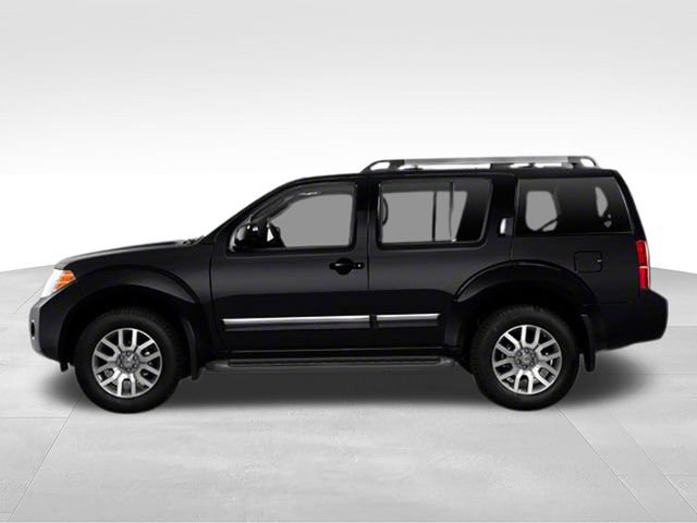 Used 2010 Nissan Pathfinder LE w/ Navigation Pkg AWD/4WD image 6
