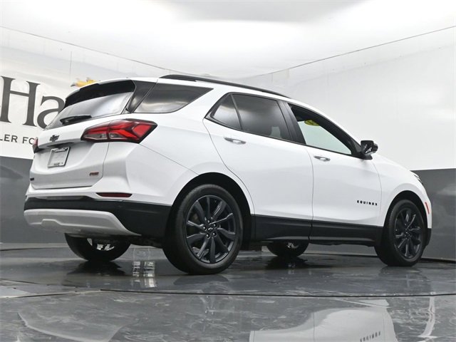 Used 2024 Chevrolet Equinox RS w/ RS Leather Package image 32