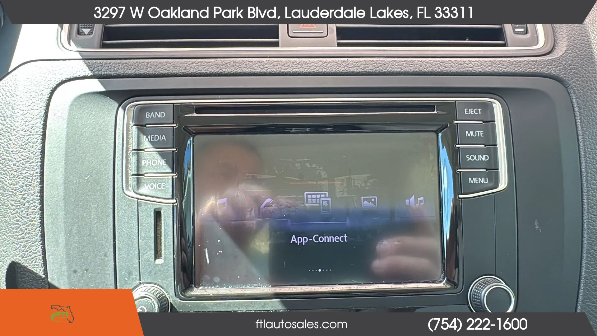 Used 2017 Volkswagen Jetta SE image 58