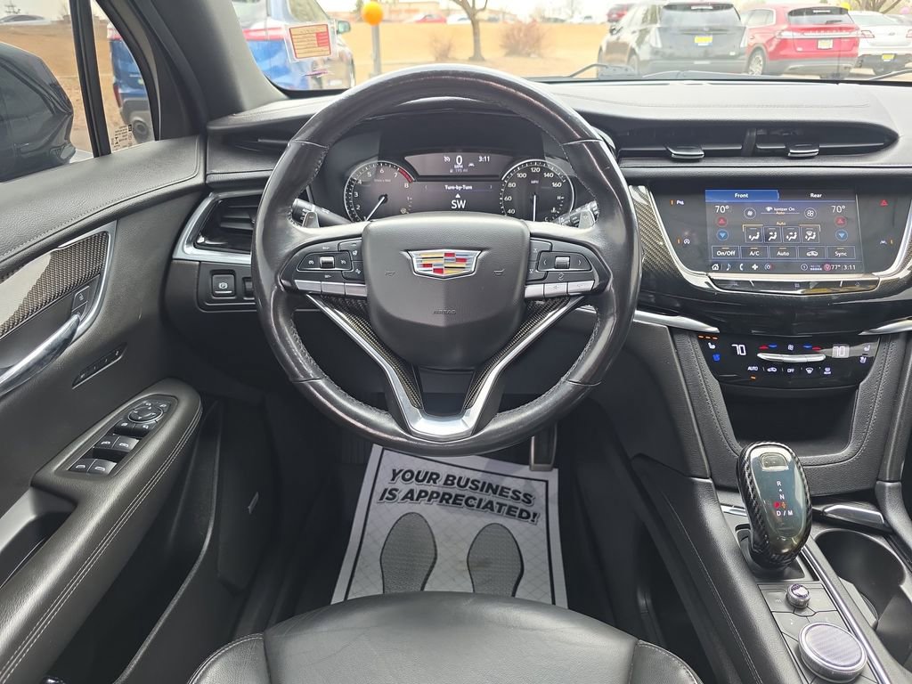 Used 2020 Cadillac XT6 Sport image 13