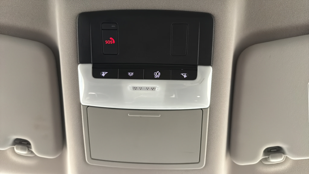 Used 2024 Nissan Rogue SV AWD/4WD image 29