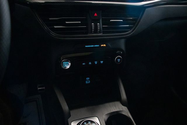 Used 2023 Ford Escape ST-Line Select w/ Tech Pack #2 image 35