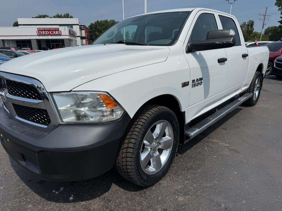 Used 2017 RAM 1500 ST w/ SXT Appearance Group AWD/4WD image 9