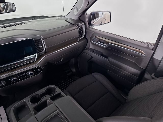 Used 2024 Chevrolet Silverado 1500 LT image 23
