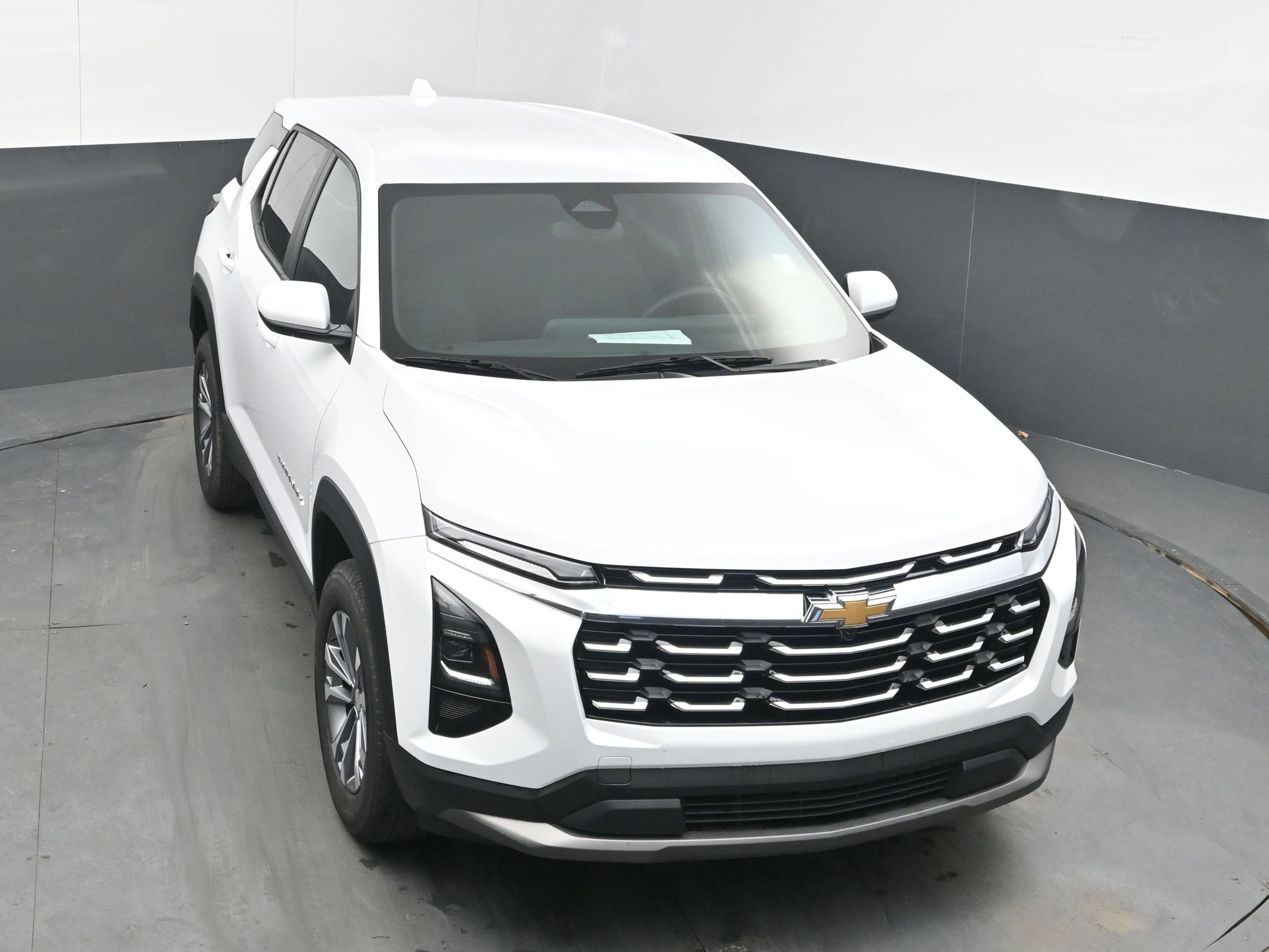 Certified 2025 Chevrolet Equinox LT image 32