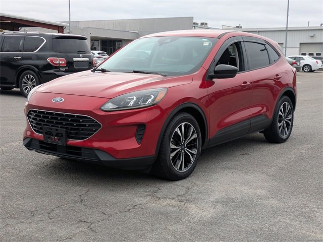 Used 2021 Ford Escape SE w/ SE Sport Appearance Package image 7