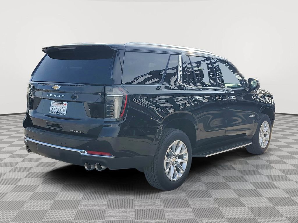 Used 2025 Chevrolet Tahoe Premier RWD image 3