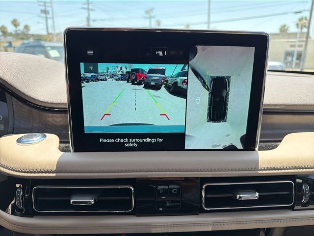 Used 2023 Lincoln Aviator Reserve w/ Equipment Group 201A RWD image 11