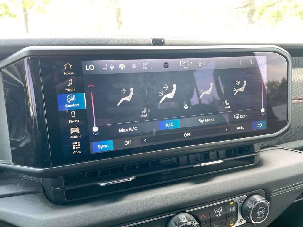 Used 2024 Jeep Wrangler Unlimited Rubicon w/ Convenience Group image 47