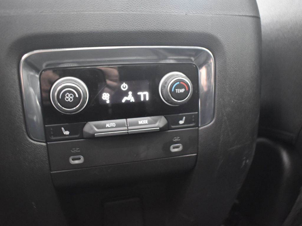 Used 2023 Chevrolet Tahoe High Country w/ Premium Package 2 image 41