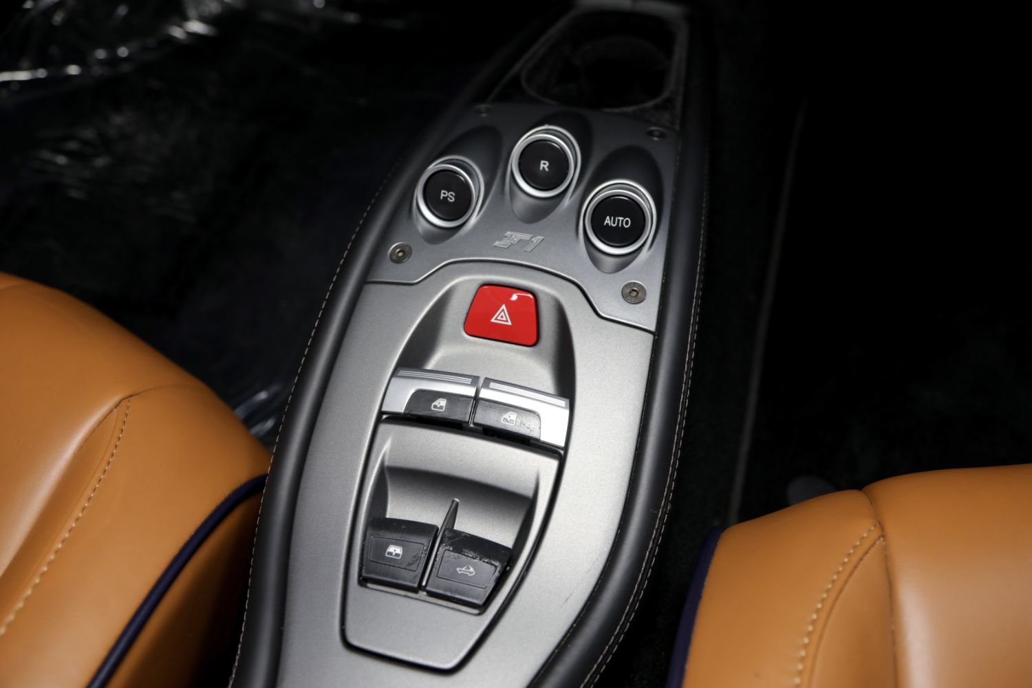 Used 2015 Ferrari 458 Spider RWD image 42