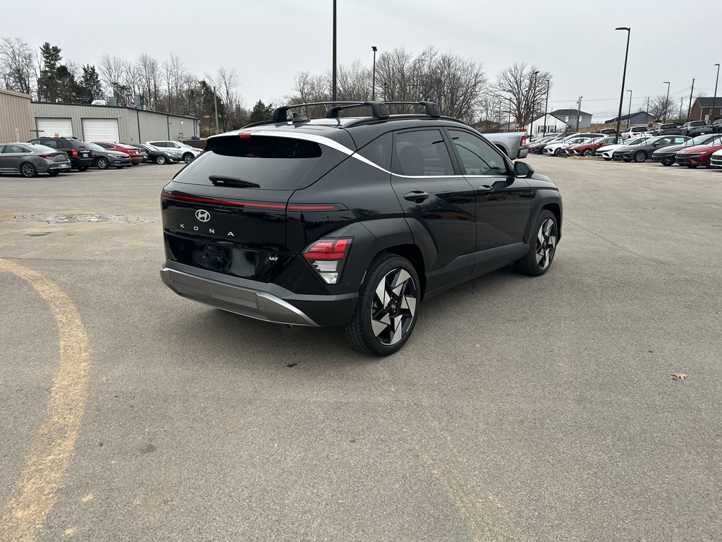 Used 2024 Hyundai Kona Limited image 7