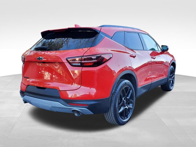 Certified 2024 Chevrolet Blazer LT w/ LPO, Black Grille Bar Package image 5