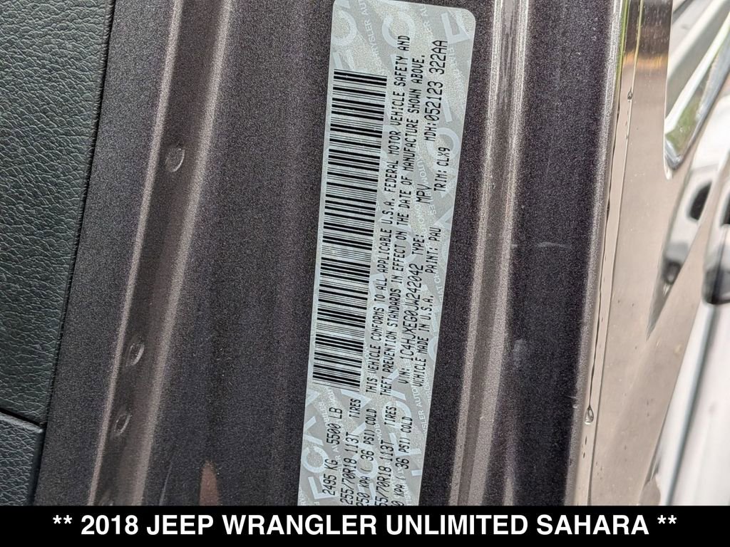 Used 2018 Jeep Wrangler Unlimited Sahara AWD/4WD image 29