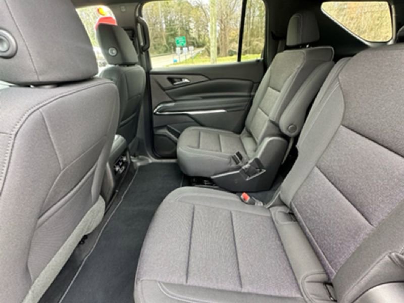 New 2026 Chevrolet Traverse LT FWD image 20