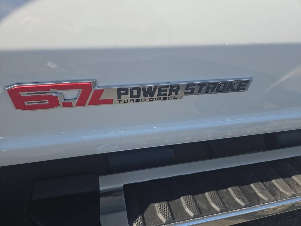 Used 2026 Ford F450 Lariat w/ FX4 Off-Road Package AWD/4WD image 44