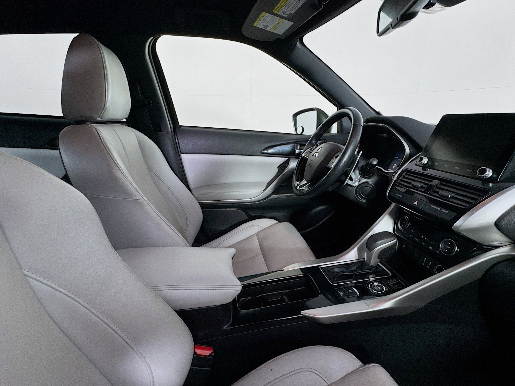 Used 2022 Mitsubishi Eclipse Cross SEL image 28