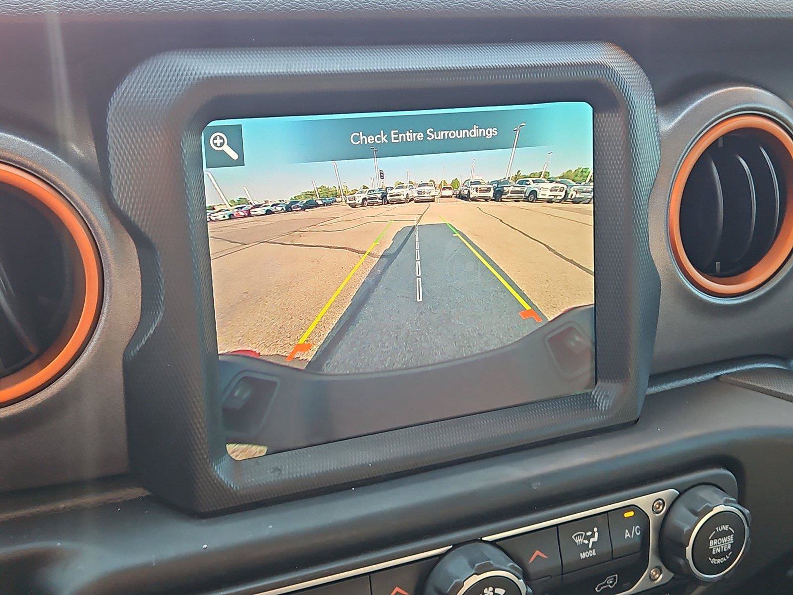 Used 2023 Jeep Gladiator Mojave w/ Trailer Tow Package AWD/4WD image 26