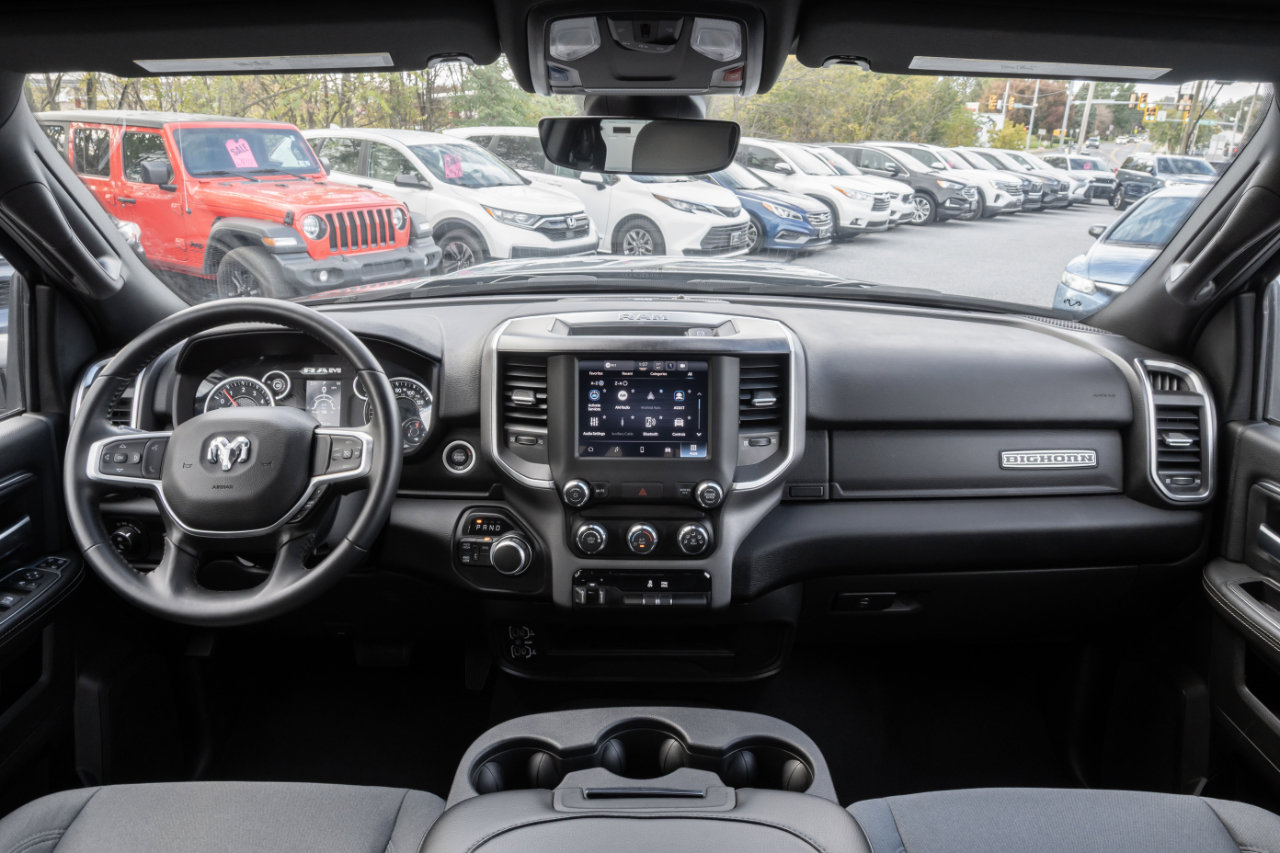 Used 2024 RAM 2500 Big Horn w/ Bed Utility Group image 2