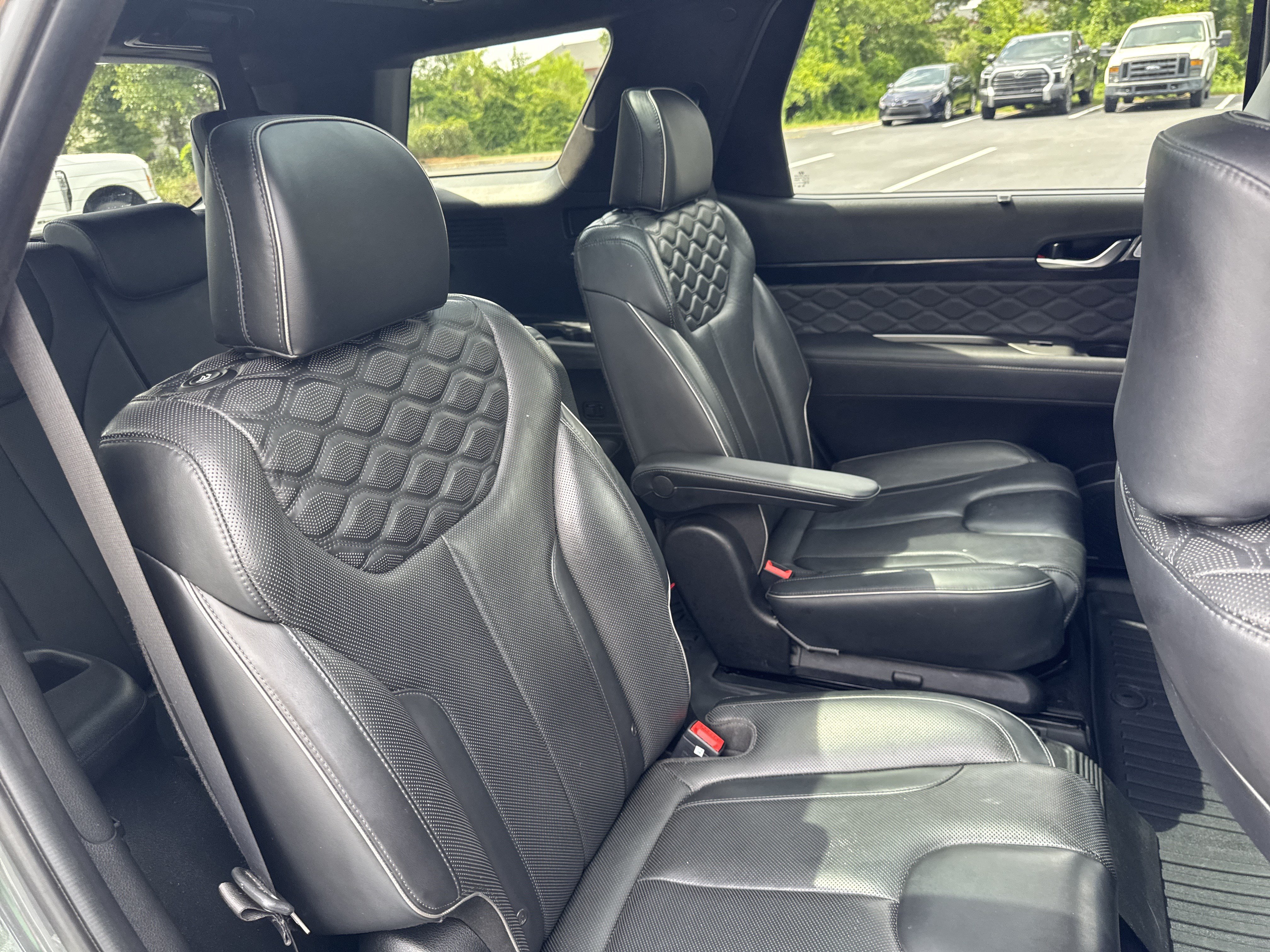 Used 2022 Hyundai Palisade Calligraphy w/ Cargo Package FWD image 33