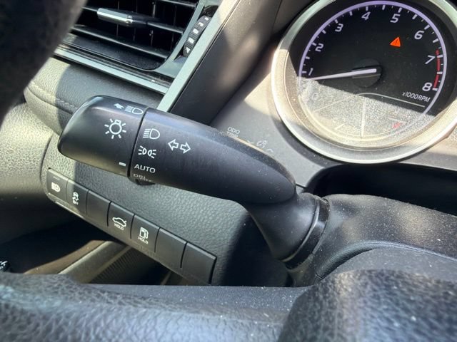 Used 2022 Toyota Camry LE FWD image 37