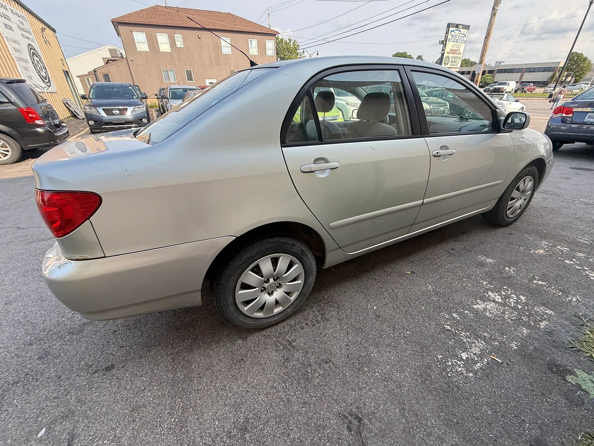 Used 2004 Toyota Corolla LE FWD image 5