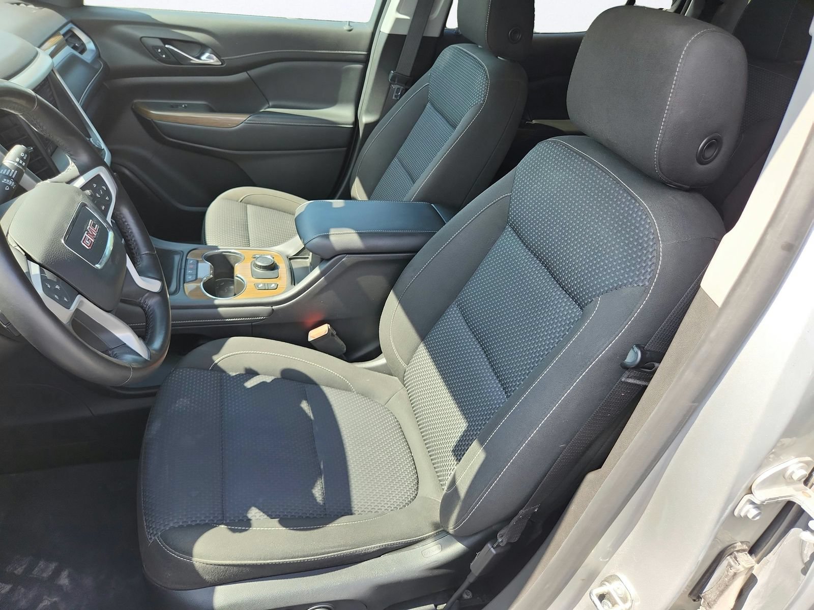 Used 2020 GMC Acadia SLE w/ Driver Convenience Package AWD/4WD image 12