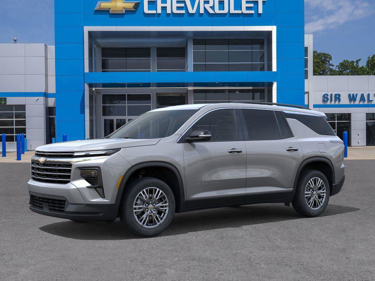 New 2026 Chevrolet Traverse LT w/ Driver Confidence Package FWD image 2