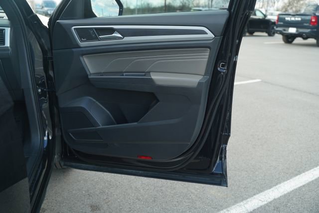 Used 2023 Volkswagen Atlas Cross Sport SEL Premium R-Line image 21