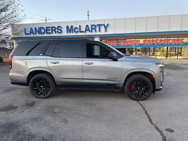 Used 2023 Cadillac Escalade Sport Platinum w/ LPO, ONYX Package image 2