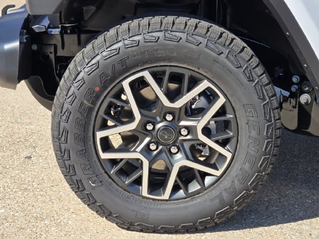 New 2027 Jeep Wrangler Unlimited Sahara AWD/4WD image 7