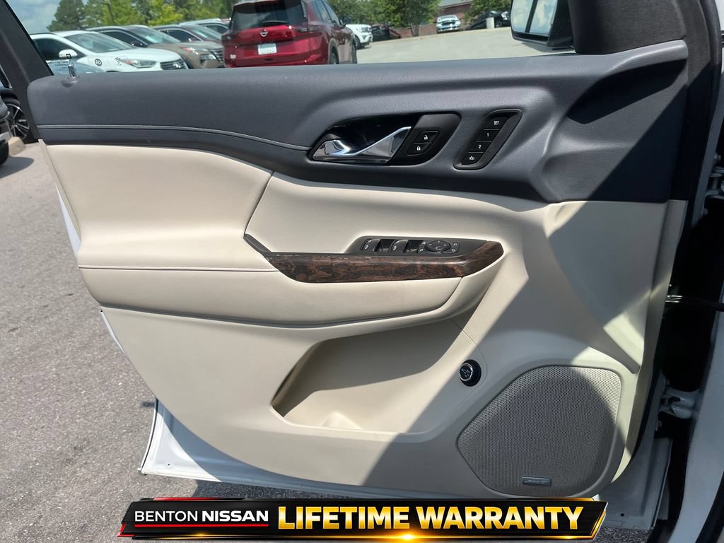Used 2020 GMC Acadia Denali w/ Trailering Package AWD/4WD image 12