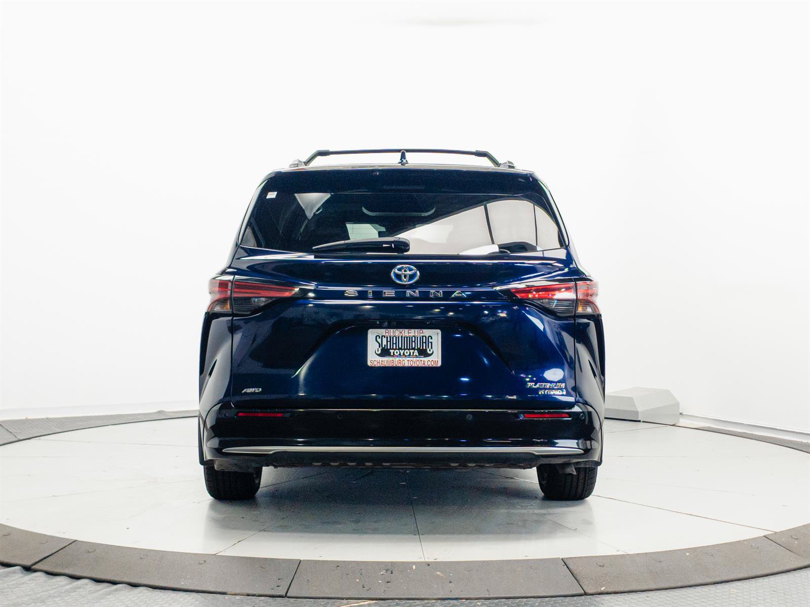 Certified 2024 Toyota Sienna Platinum AWD/4WD image 11