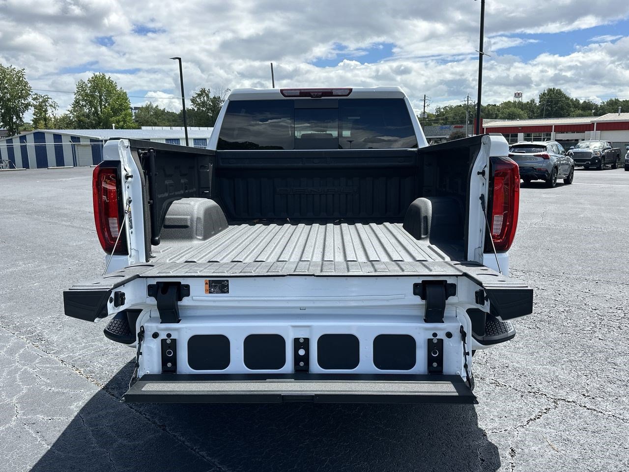 Certified 2023 GMC Sierra 1500 Denali w/ Denali Reserve Package image 27