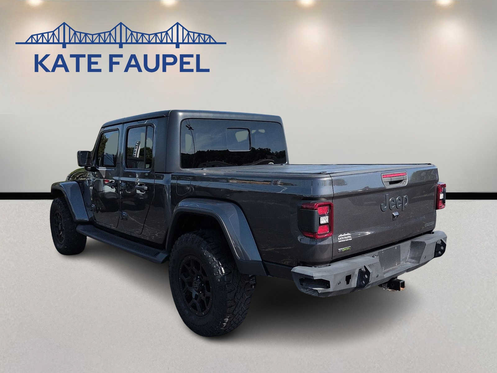 Used 2021 Jeep Gladiator Sport AWD/4WD image 5