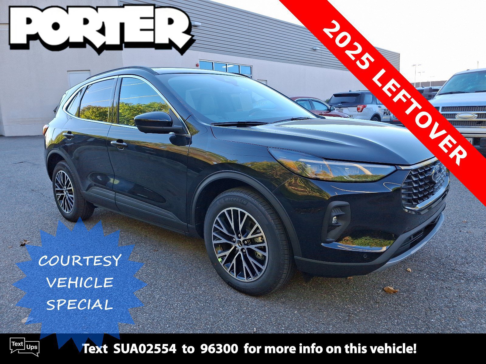 New 2025 Ford Escape SE w/ PHEV Premium Package